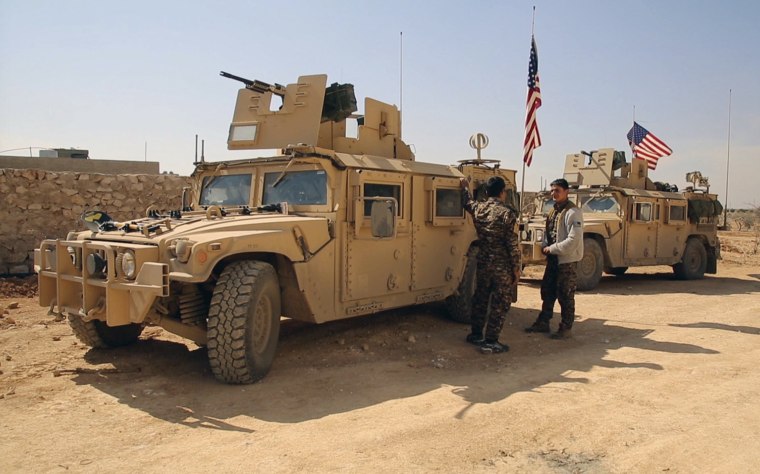 Image: American military vehicles in Syria