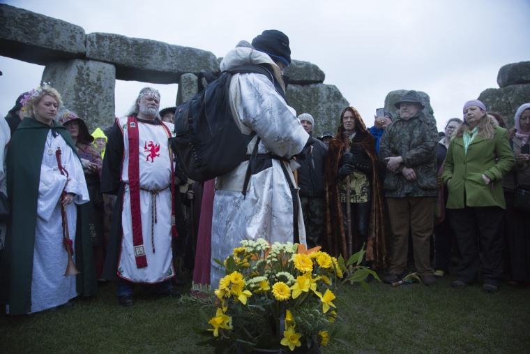 Image: Druids and tourists at Stonehenge on March 20, 2017