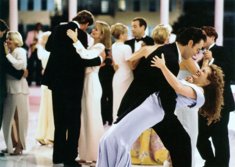 MY BEST FRIEND'S WEDDING, front from left: Dermot Mulroney, Julia Roberts, 1997, (C) TriStar/courtesy