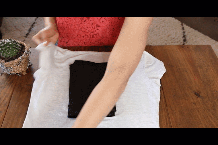 Fold as flat as possible to avoid wrinkles upon unrolling.