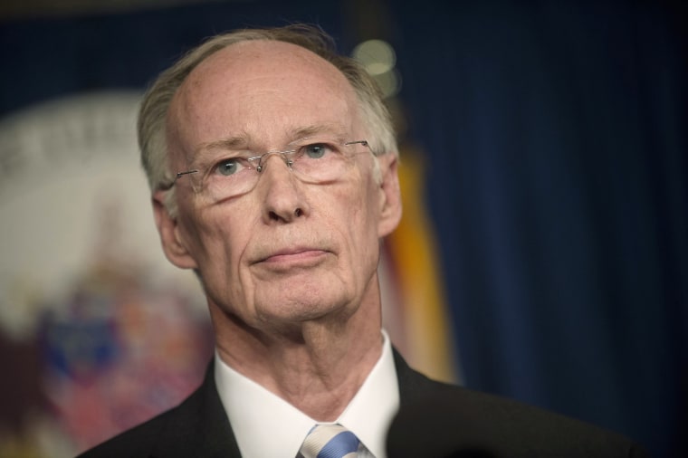 Image: Gov. Robert Bentley Affair Press Conference 117