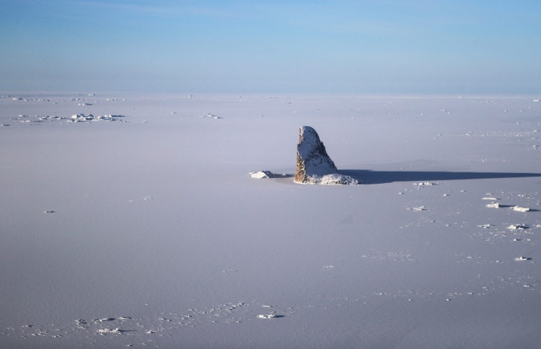 Image: NASA Continues Efforts To Monitor Arctic Ice Loss With Research Flights Over Greenland and Canada