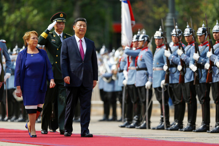 Image: Chile's President Michelle Bachelet and China's President Xi Jinping