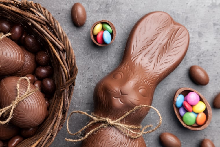 Image: Chocolate Easter bunny and eggs