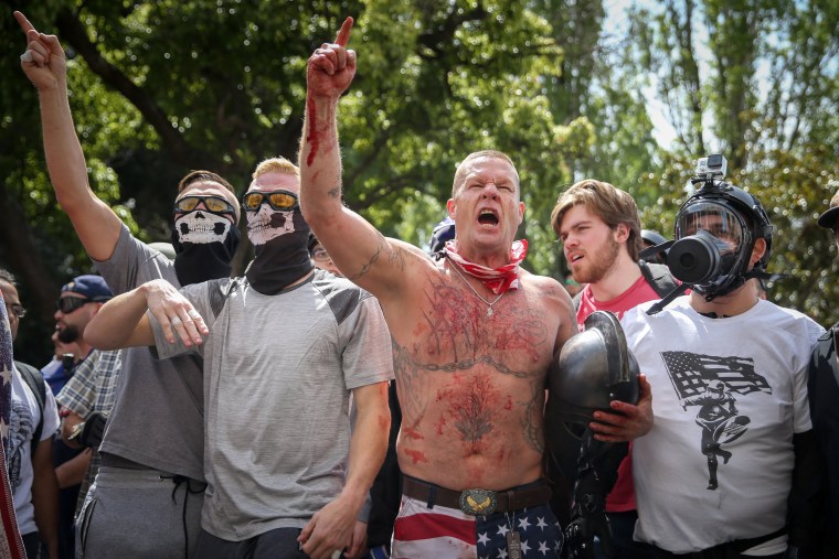 Image: Trump supporters face off with protesters