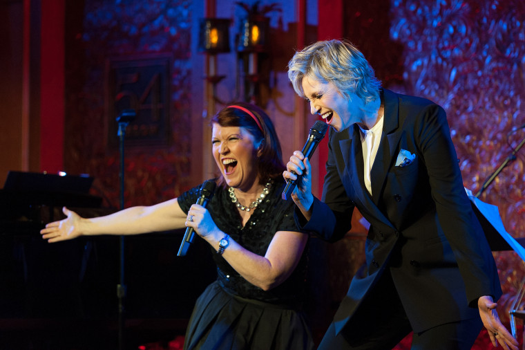 Image: Jane Lynch signs with Kate Flannery