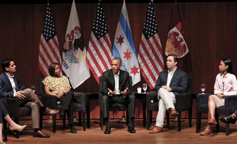 Image: Former US President Barack Obama speaks at a forum with young leaders