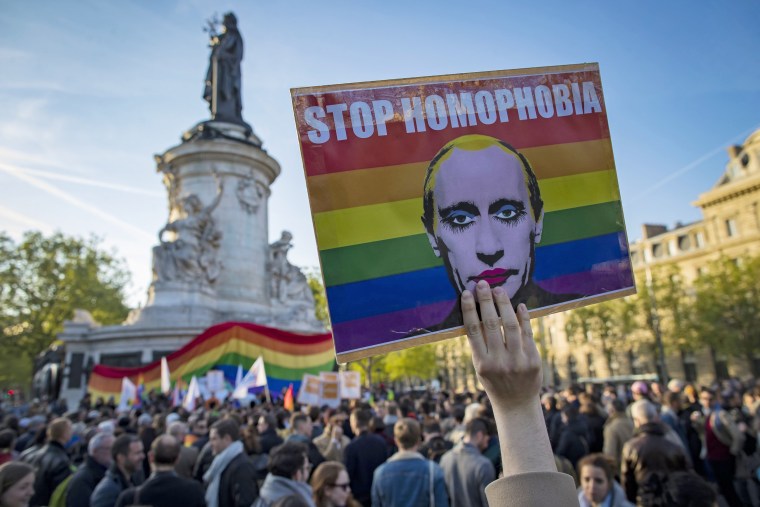 Image: Rally in Paris against Chechnya anti gay campaign