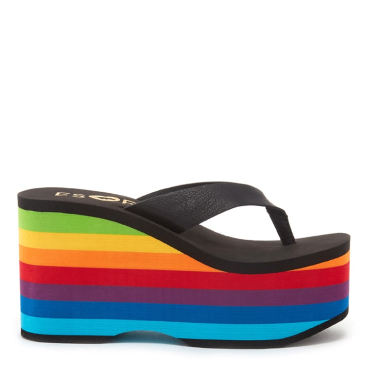 Rocket dog cheap rainbow flip flops