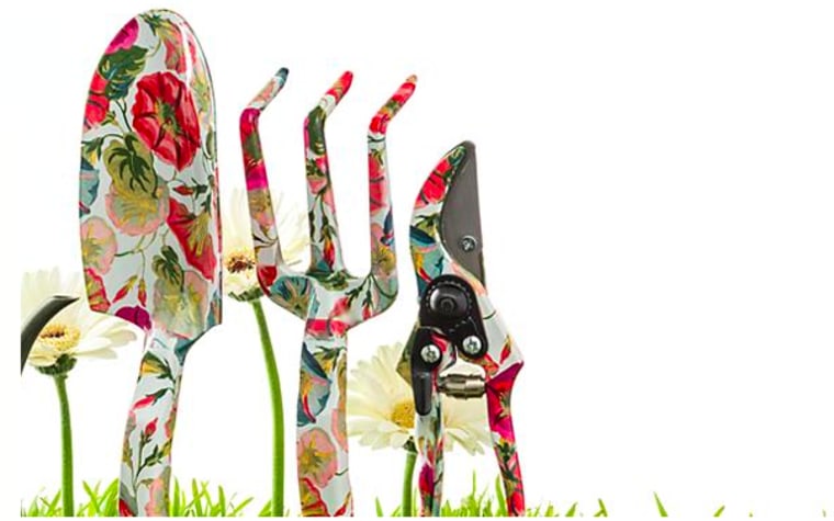 Gardening tool set