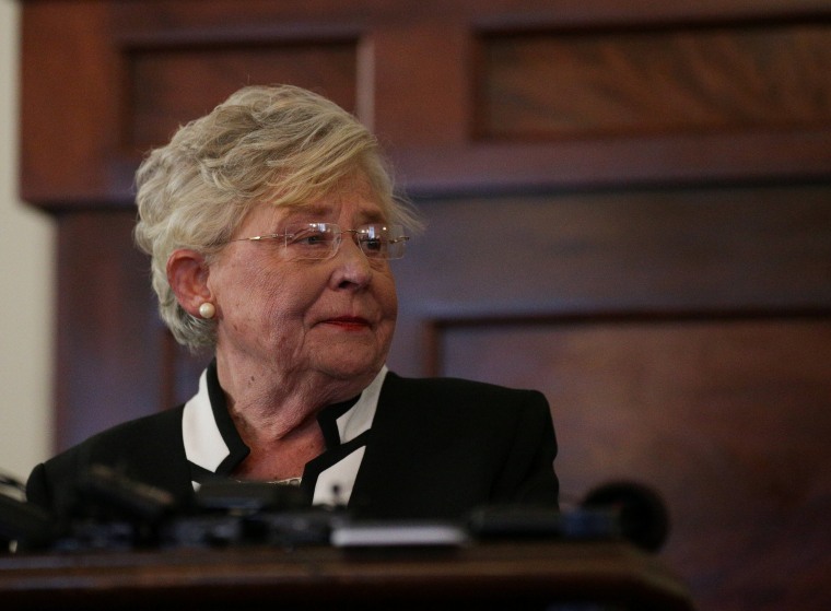 Image: Alabama Lt Governor Kay Ivey speaks to the media after being sworn in as Alabama's new governor