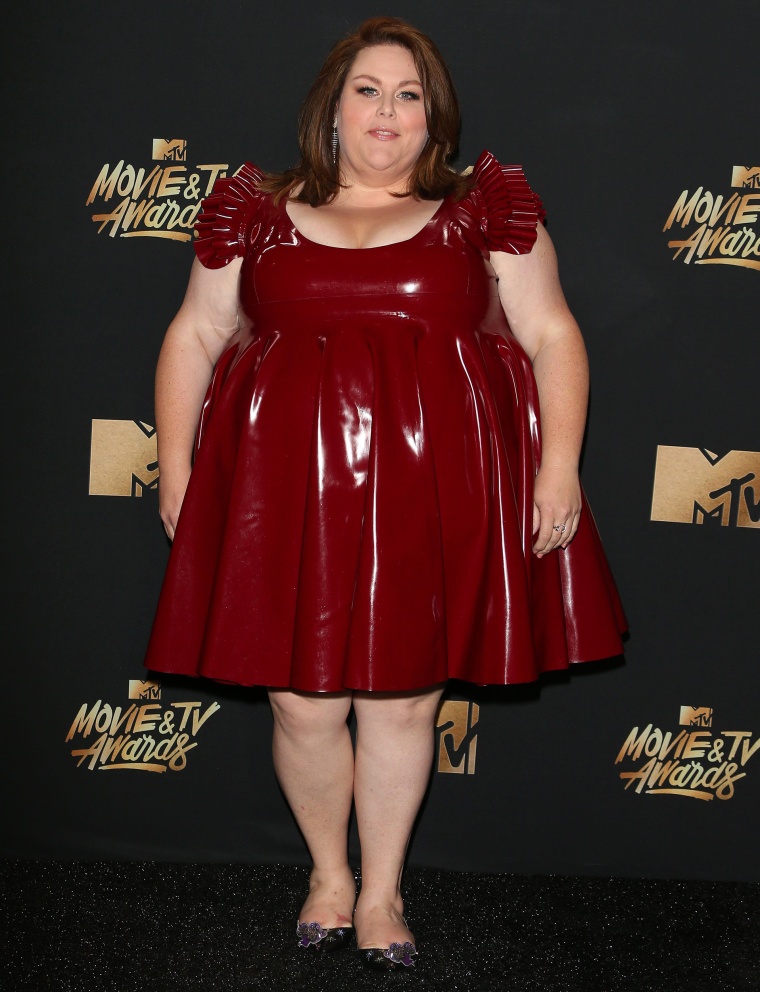 Chrissy Metz stuns in latex at MTV Awards, has message for body