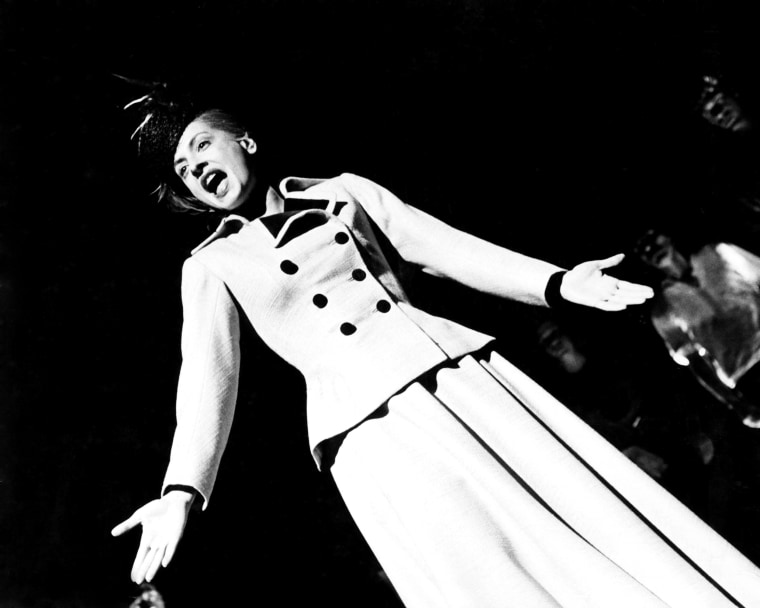 EVITA, Patti LuPone, Broadway Theater, New York, 1979-83 (1979 photo)