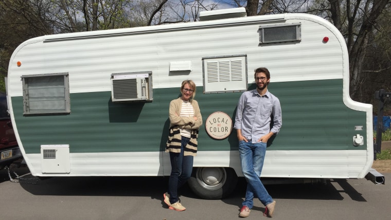 On the Move With a Home in Tow – Nomadic Lifestyle Made Possible