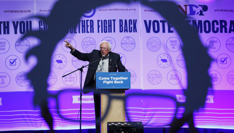 Image: Sanders speaks at a rally for Omaha Democratic mayoral candidate Heath Mello