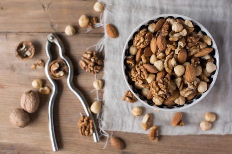 Image: Walnuts, almonds and hazelnuts