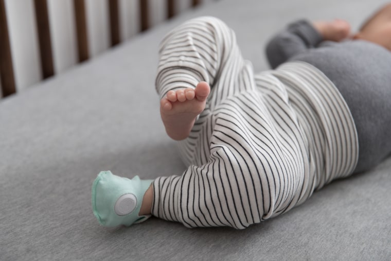 Wearable Smart Sock Baby Sleep Monitor Tracks Infant's O2 Level