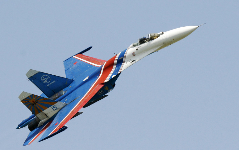 Image: A Russian Su-27 fighter jet 