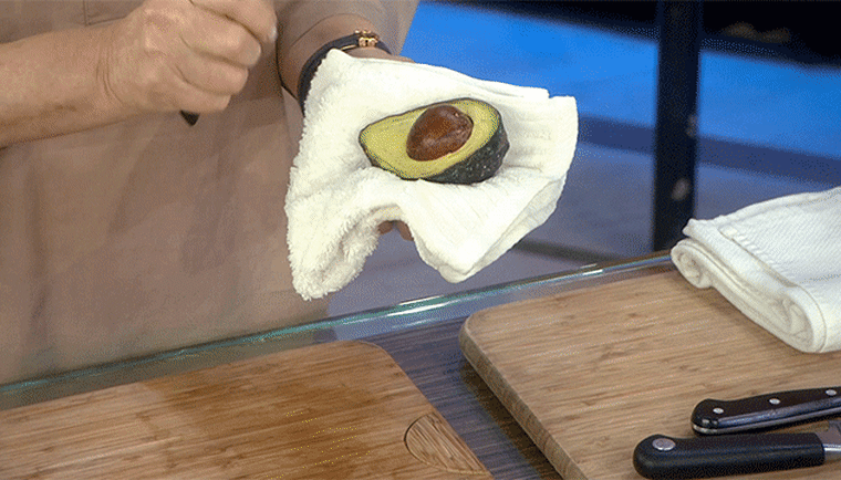 Martha Stewart slices an avocado