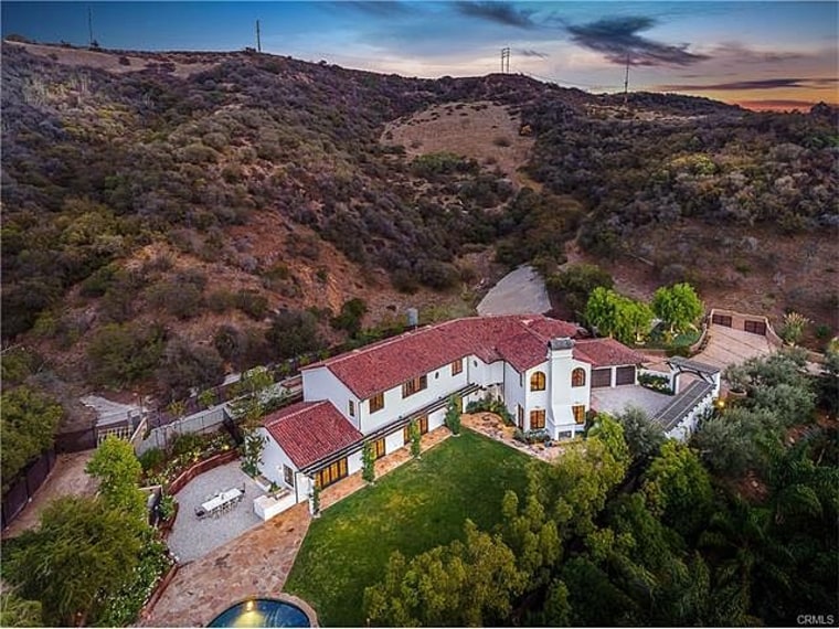 Lauren Conrad's LA home is dreamy! Take a tour inside