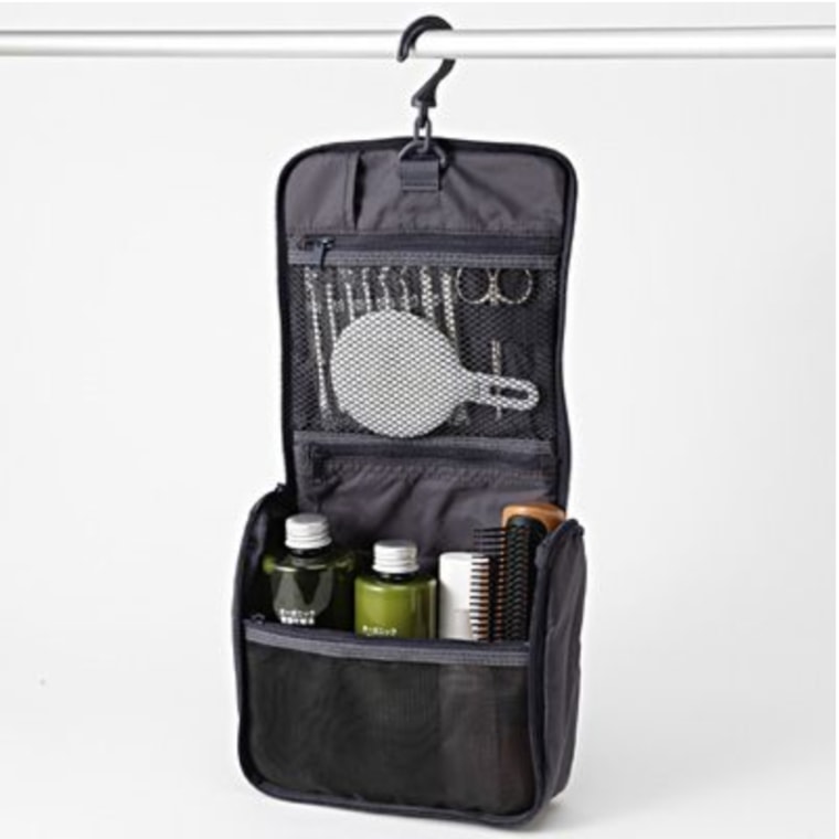 Hanging Travel Case