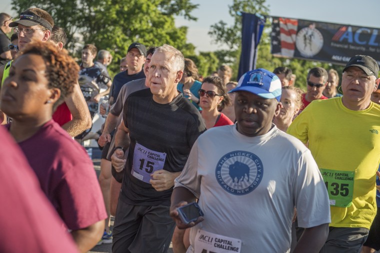 Image: Sen. Thom Tillis runs in the ACLI Capital Challenge 3 Mile Team Race in Washington