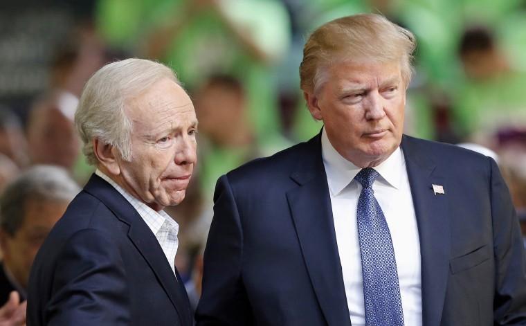 Image: Donald Trump and Joe Lieberman