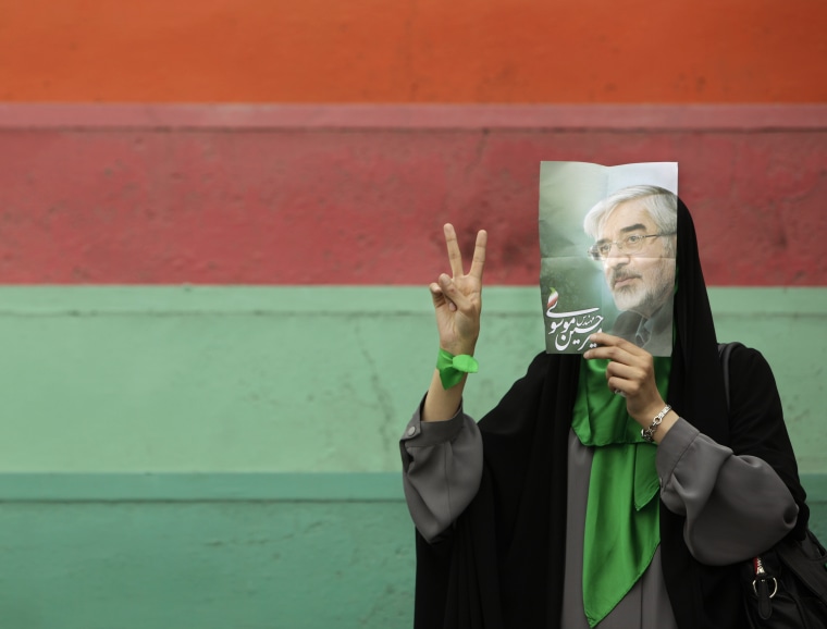 Image: Mousavi supporter