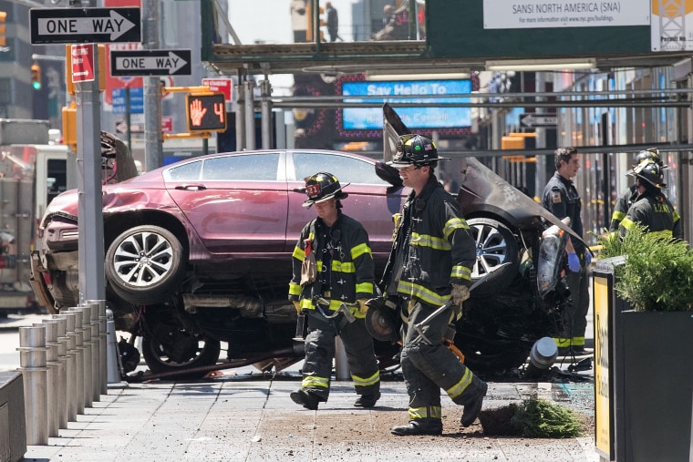 Image: Car Crashes Into Pedestrians In Times Square