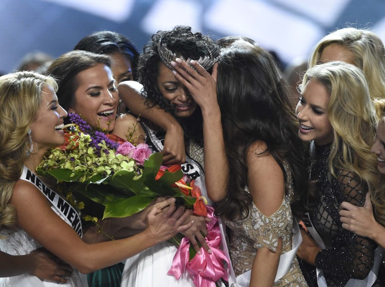 Image: Kara McCullough is crowned  Miss USA