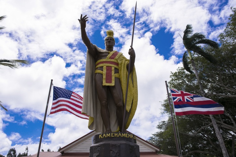 Image: King Kamehameha statue