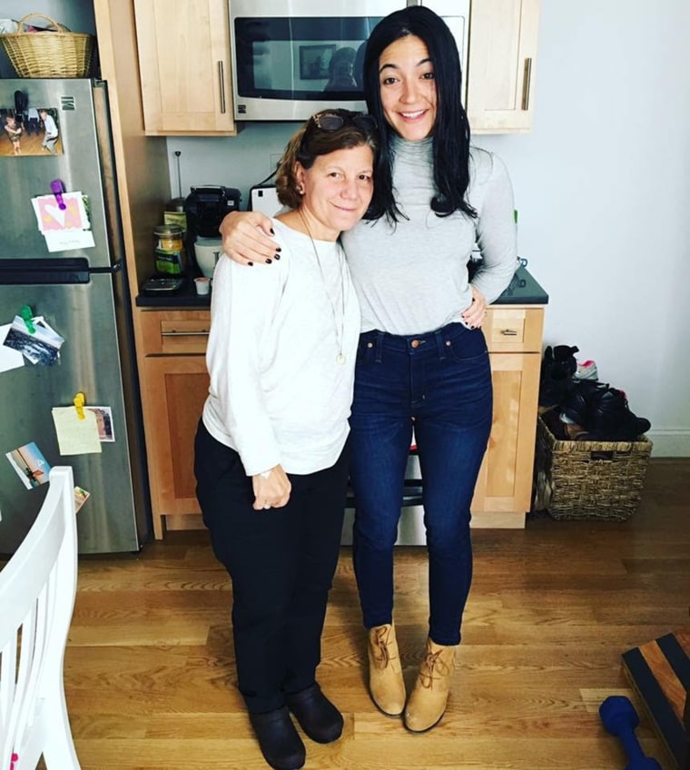  Alyssa Limperis and her mother, Linda. 