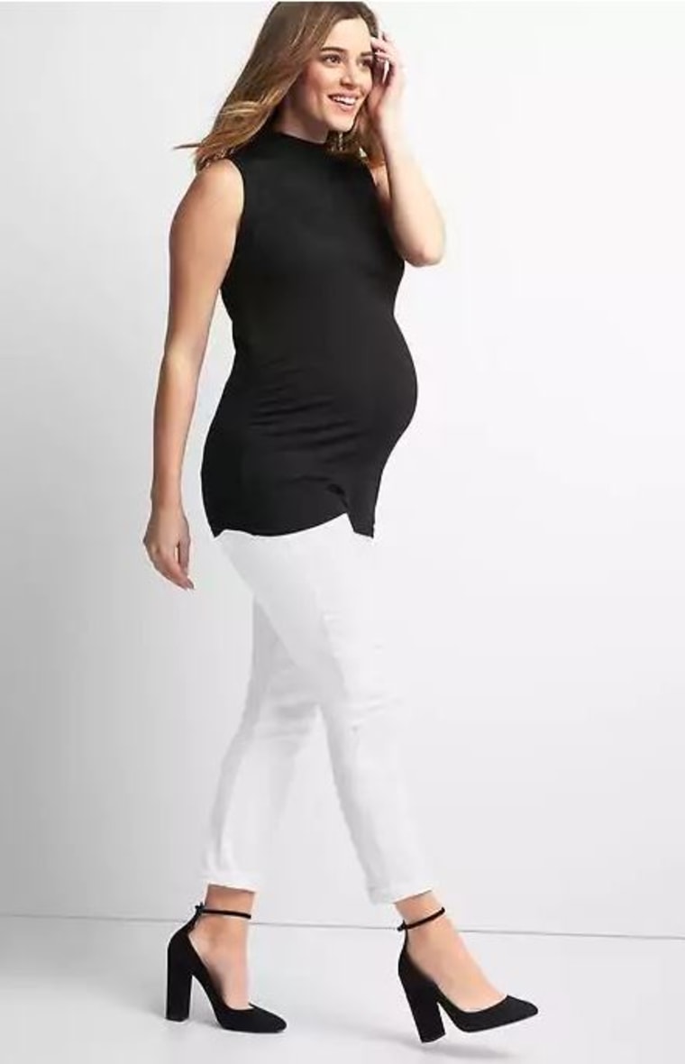 Every Look from Lauren Conrad's New Maternity Line