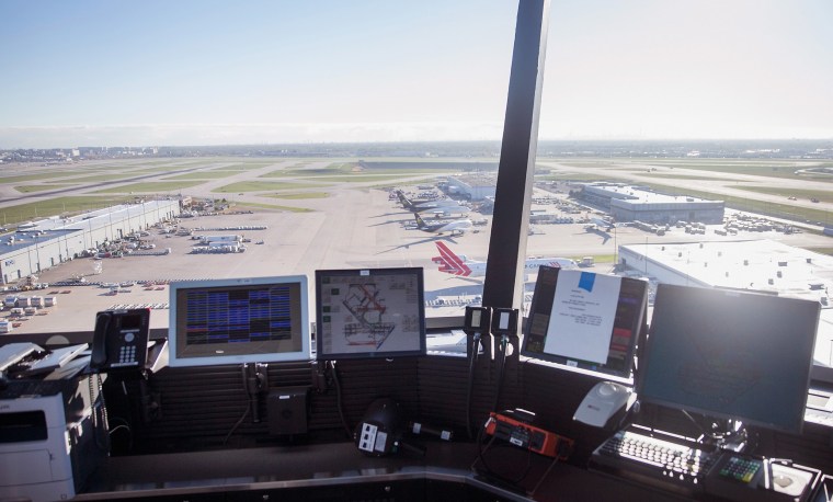 Trump could privatize nation's air traffic controllers - West