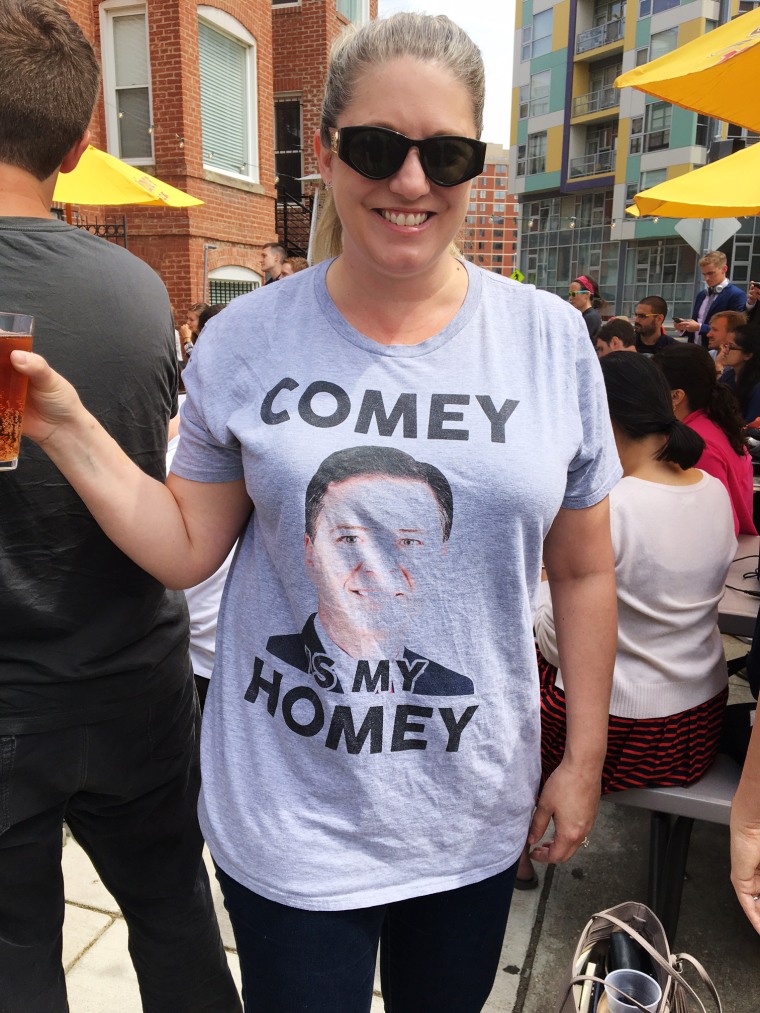 Image: People in DC watching the Comey hearing at bars