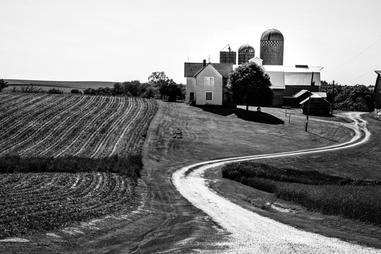 Image: View of a farm field in Cedar Rapids, Iowa-- part of Iowa's 1st Congressional District, which also includes Dubuque.