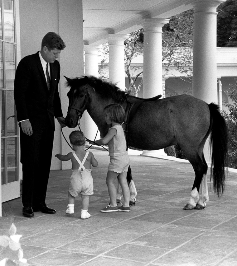 The Kennedys &amp; Macaroni