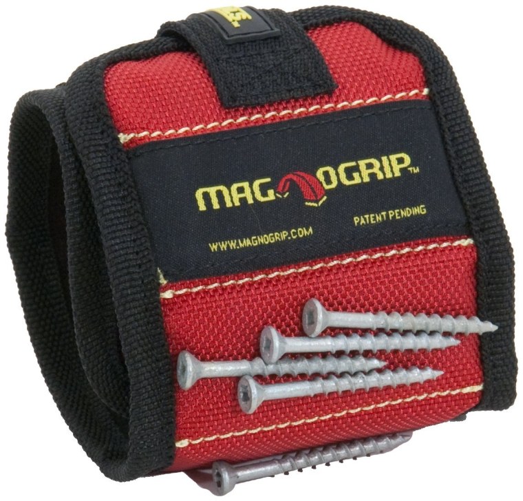 Magnetic wristband