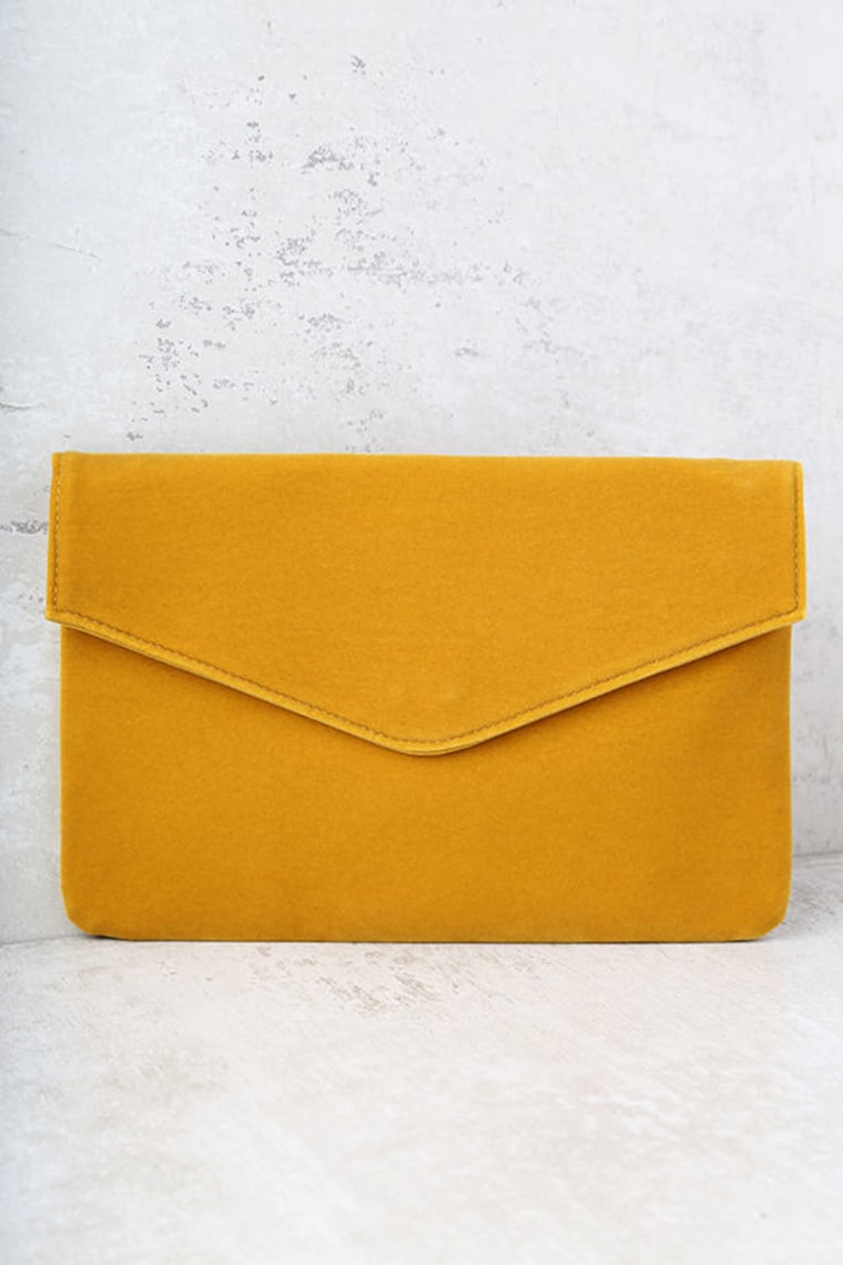 Yellow clutch