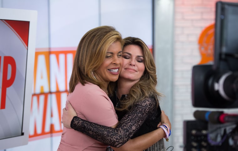 Shania Twain and Hoda Kotb