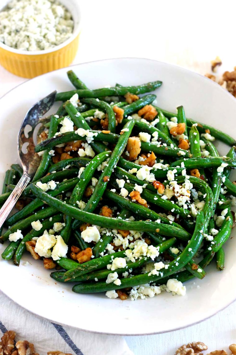 Image: Saut?ed Green Beans with Bleu Cheese and Walnuts