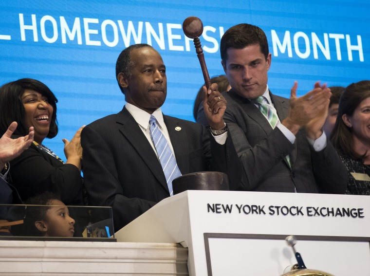 Image: HUD Secretary Ben Carson Rings Closing Bell At New York Stock Exchange ***BESTPIX***