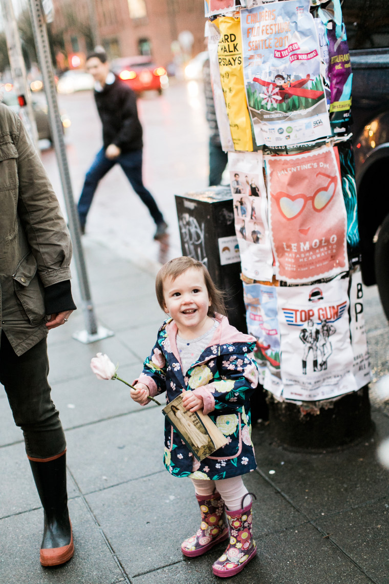 2-year-old thinks Seattle bride is a real-life princess