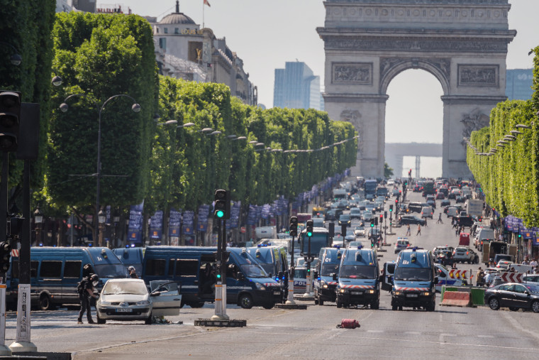 Image: Police operation underway on Champs Elysees Avenue