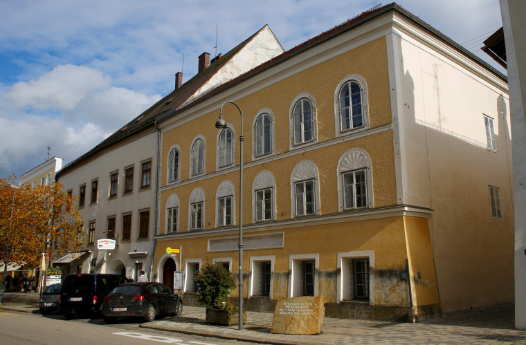 Image: The house in which Adolf Hitler was born