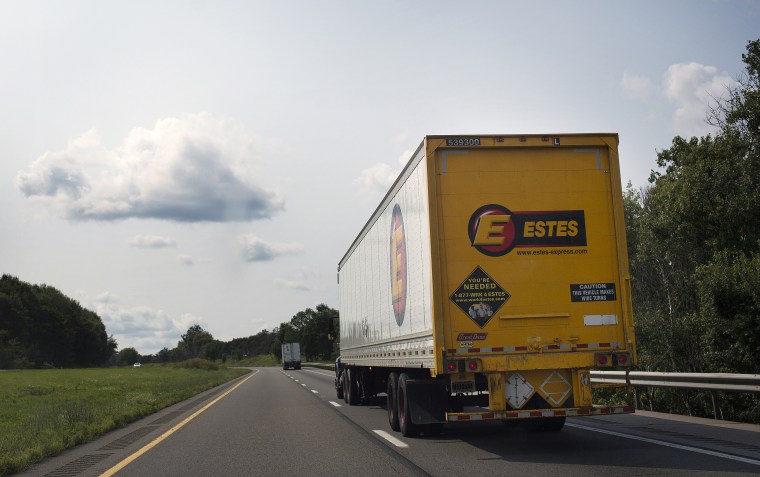 Image: An Estes Express Lines truck