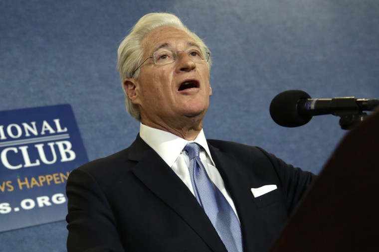 Image: President Trump's lawyer Kasowitz delivers a statement in Washington