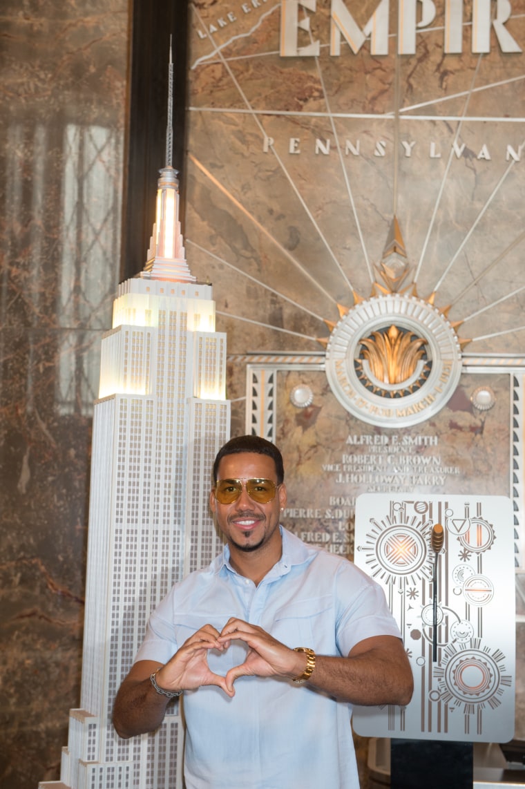 The Empire State Building hosts the King of Bachata Romeo Santos