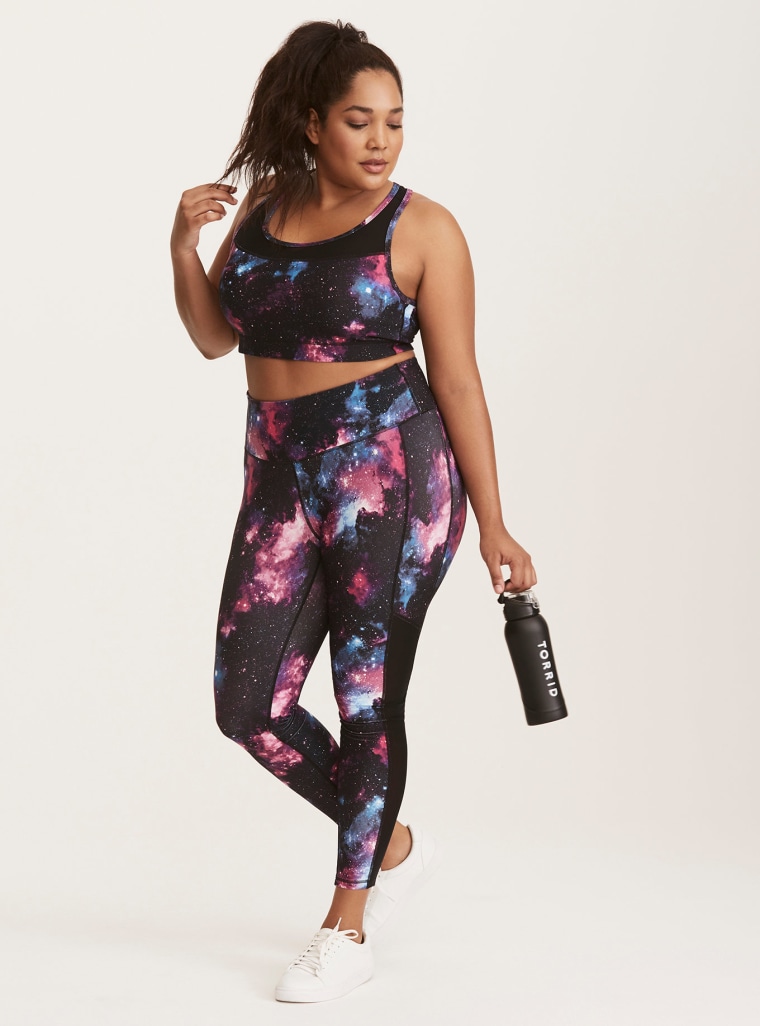 Plus Size Torrid Active - Ikat Print Sports Bra,  Trendy plus size  dresses, Trendy plus size fashion, Plus size outfits