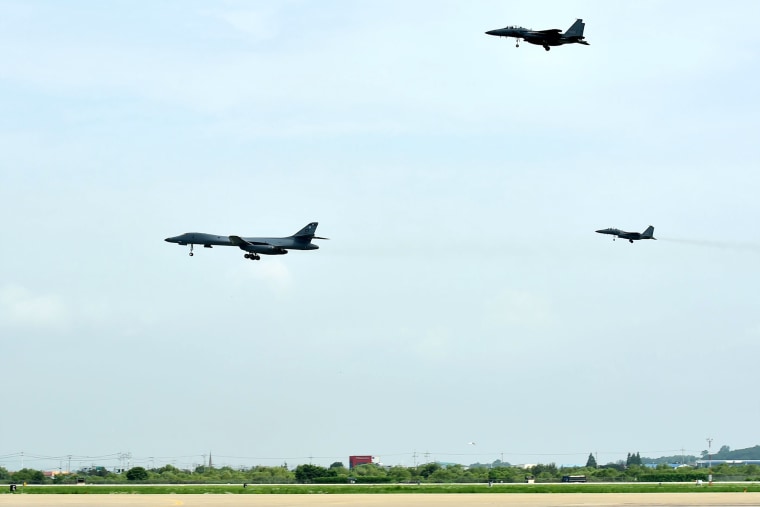 Image: U.S. and South Korean fighter jets over Osan Air Base
